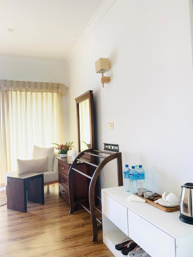 Hotel Andora Nuwara Eliya Extérieur photo