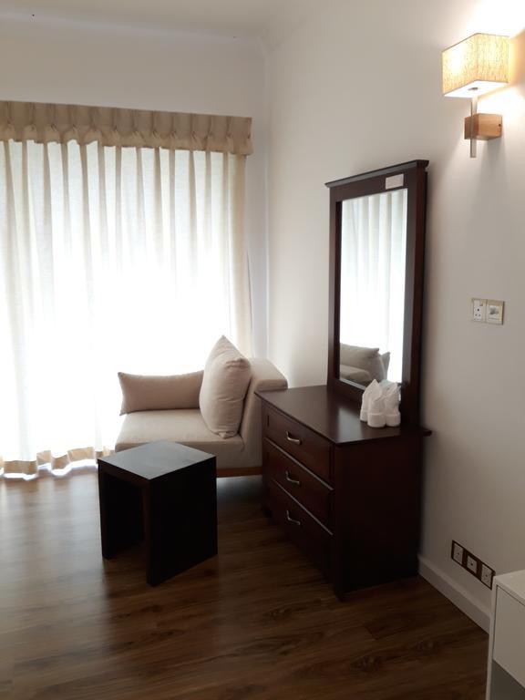Hotel Andora Nuwara Eliya Extérieur photo