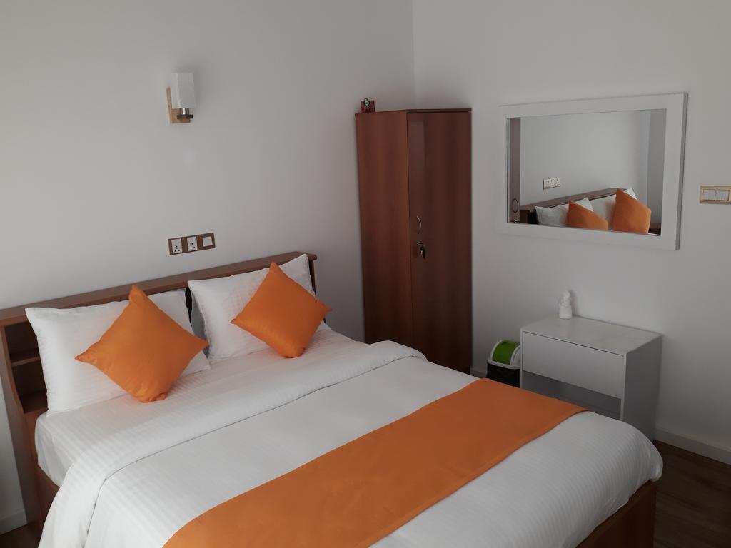 Hotel Andora Nuwara Eliya Extérieur photo